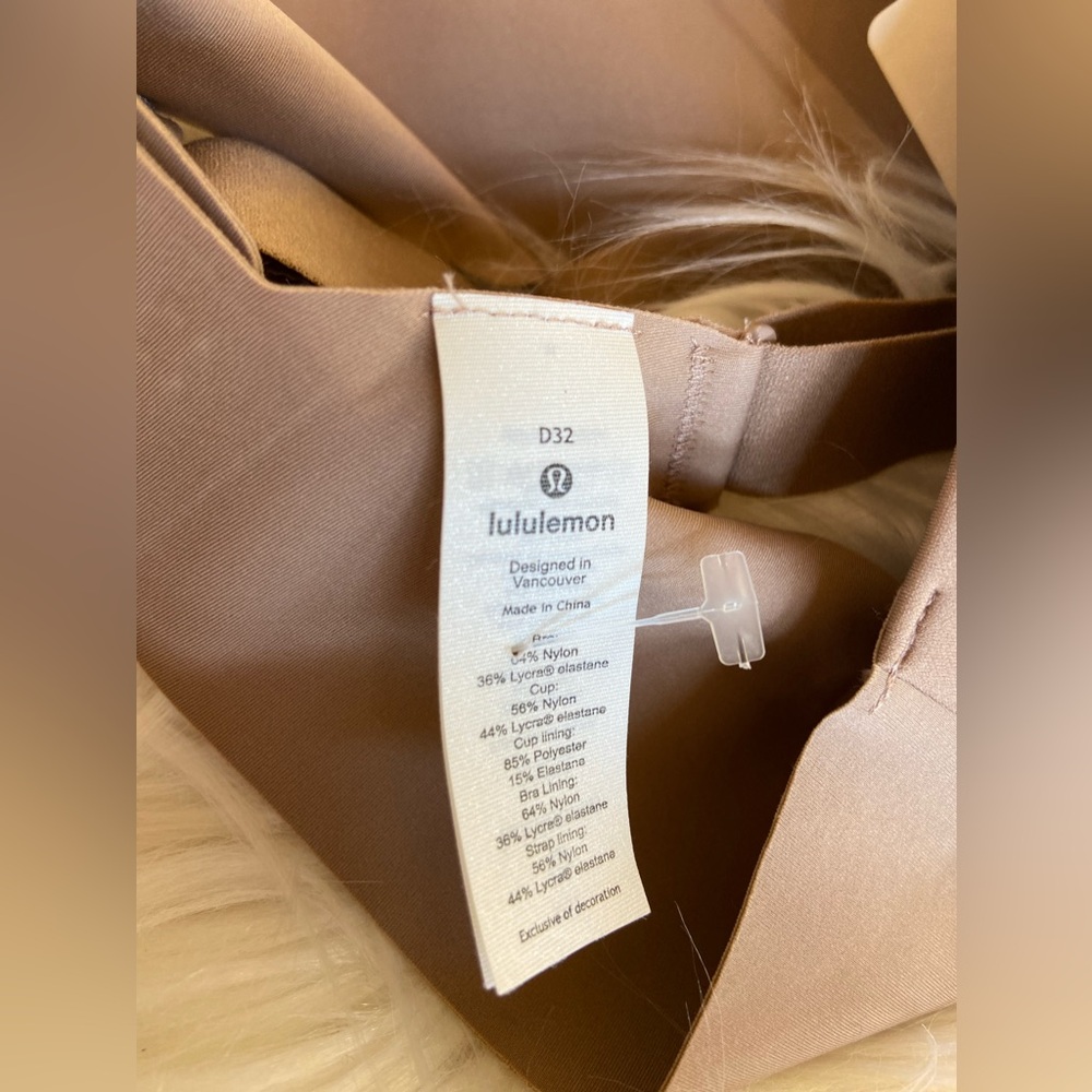 Lululemon hold true bra - Picture 5 of 10
